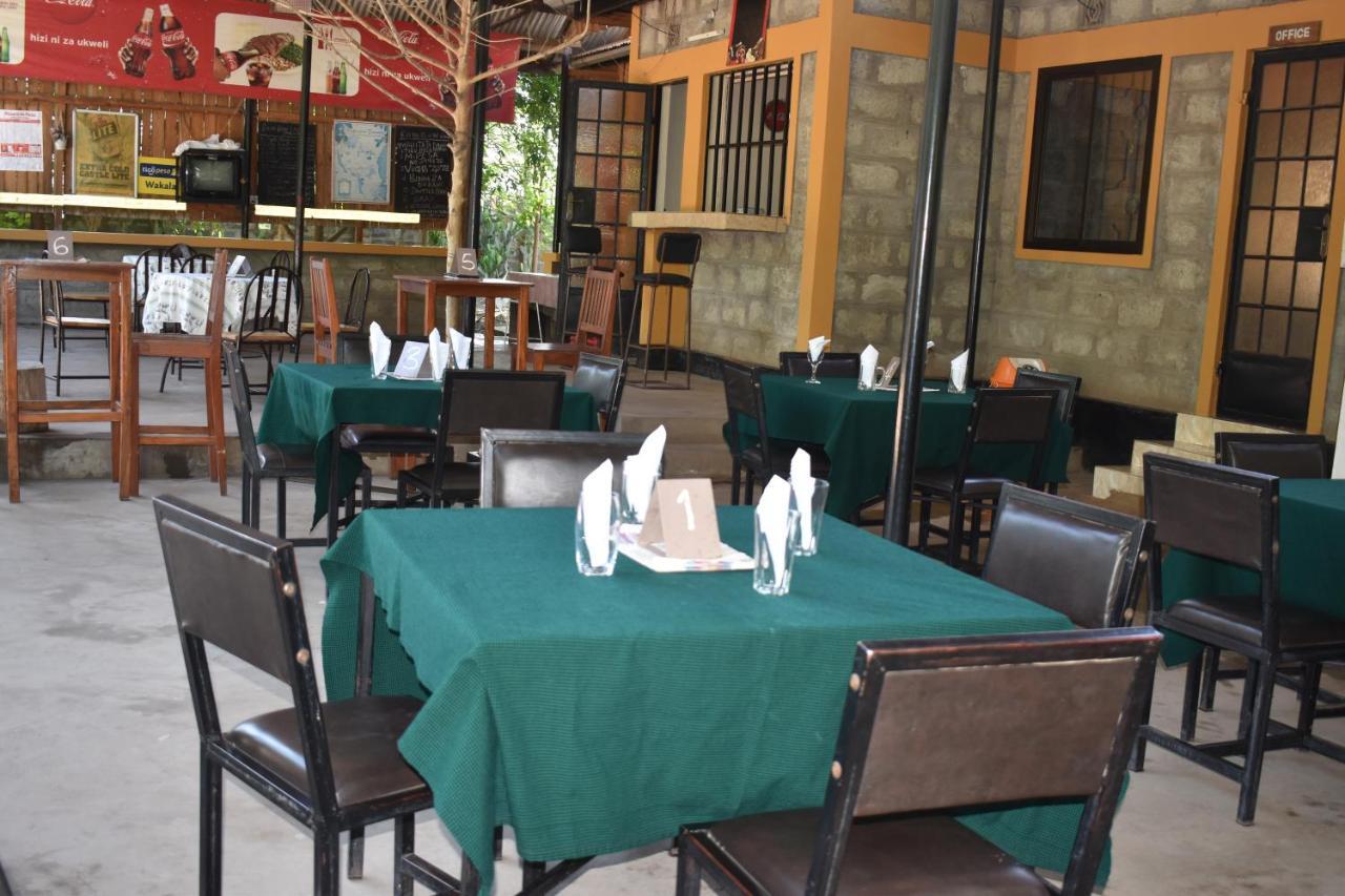 Rainbow Executive Lodge Boma la Ngombe Exterior foto