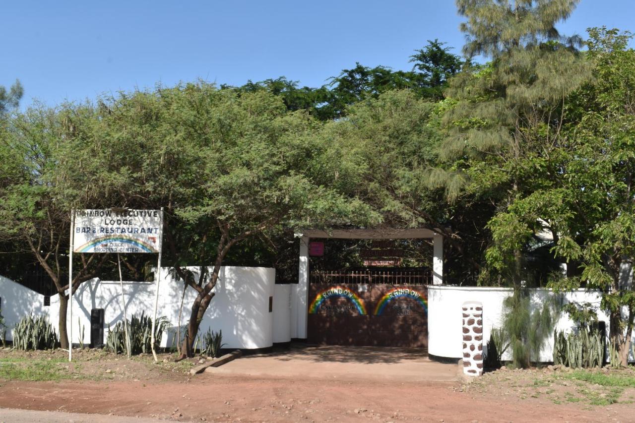 Rainbow Executive Lodge Boma la Ngombe Exterior foto